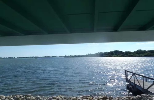 Snug Harbor Cottage | Charming 2-bedroom cottage in wonderful East Matunuck State Beach RI, Waterfront