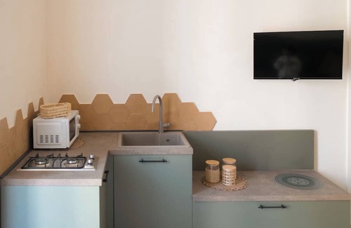 Naples City Centre Apartment | Charming street view apartment in fabulous Napoli historic center with WiFi, AC
