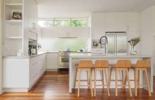 Glen Iris House | Modern Towhouse 4 Bedrooms
