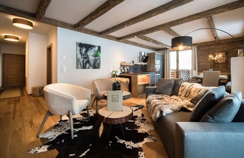 Warth Apartment | Double room, shower or bath, 1 bedroom - Lux Alp Chalet