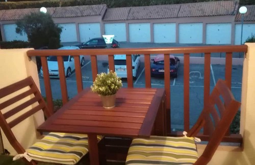 Sausset-les-Pins Apartment | Great accommodation for 4 next to the beach and swimming pool