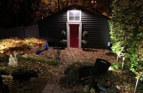 Roncesvalles Village House | Cozy Work-Friendly 2BR Home near High Park & Lake