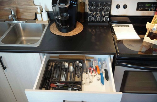 Rouyn-Noranda Apartment | L'Oasis de Nancy Summ