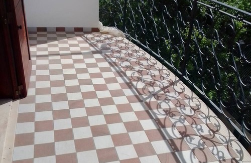 Roseto degli Abruzzi Apartment | Studio apartment with side balcony with sea view