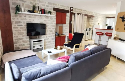 Faubourg-Raines Apartment | Peaceful Haven in the Vibrant Heart of Dijon