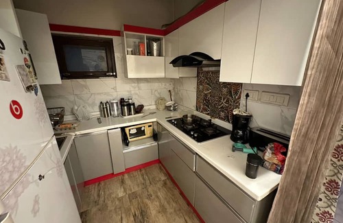 Pitampura Bed & Breakfast | Charming 2-bedroom bed & breakfast with WiFi, AC in phenomenal Delhi