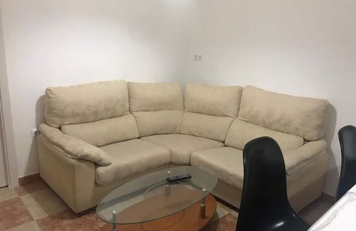 Sevilla Este Apartment | Room in an apartment 10 min from the historical center of Seville city.