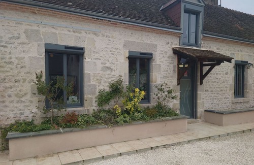 Chilleurs-aux-Bois Cottage | Cozy accommodation with air conditioning, 4 bedrooms, terrace, parking - 6 pers.