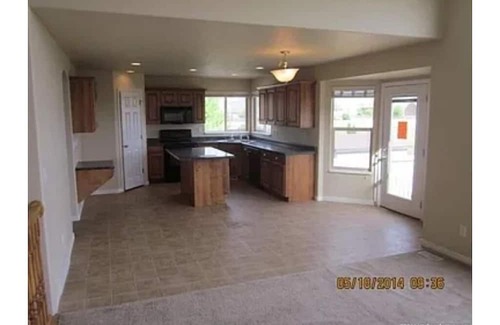 West Haven House | Spacious 5-bedroom house with WiFi, fitness room in wonderful Hooper
