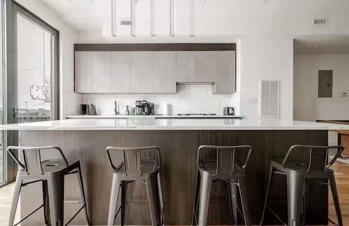 Bedford-Stuyvesant Apartment | Spacious apartment in charming Brooklyn with WiFi, AC. Book now