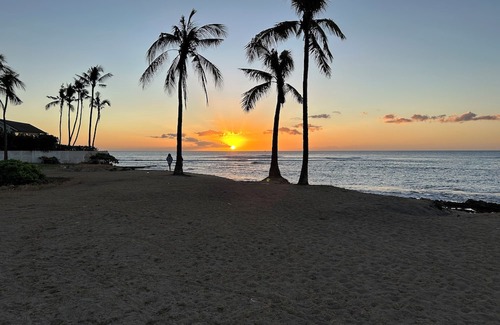 Laie Apartment | Charming 1 bdr in LAIEnPrivate yard and entrance! 5 minute walk to Hukilau beach