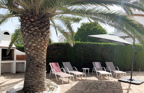 Miami Platja Apartment | First floor apartment pool villa Michelle near the beach
