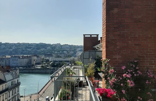Carnot - Gailleton Apartment | Apartment rooftoop lyon center 360 degree terrace, 2 bedrooms