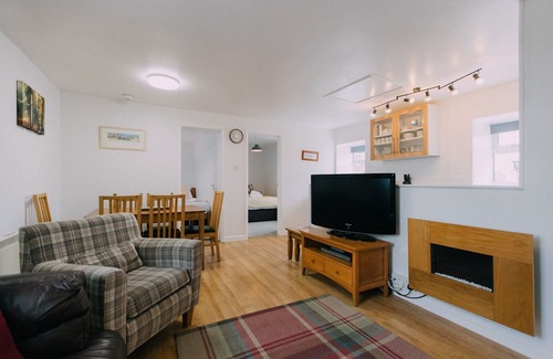 St Ives Cottage | St. Ives 2 Miles, Families, Beaches, Great Walks and we are VERY dog friendly