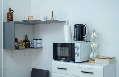 Almaty Apartment | Spacious 3-bedroom apartment in lovely Almaty with WiFi