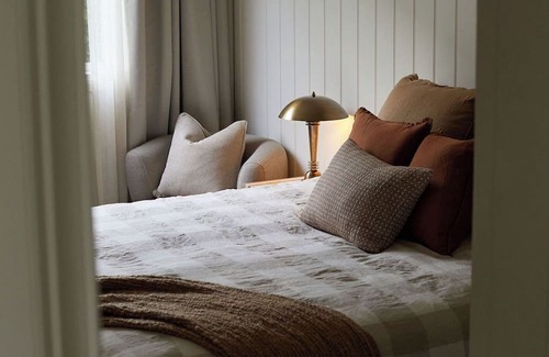 Murwillumbah House | Cosy & Stylish Art Deco Inspired Home in the Heart of Murwillumbah!