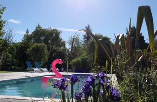 Sorges-et-Ligueux-en-Perigord Cottage | Gîte - Le Viennois: This cozy luxury 1-6 person semi-detached gîte