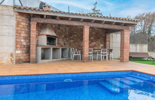 Mont Barbat House | Vacation home Esteva by Interhome