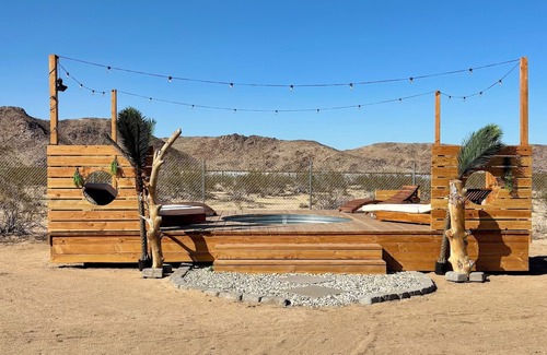 Joshua Tree Cabin | Charming cabin with AC and WiFi in enchanting Joshua Tree