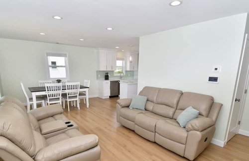 Westerly House | Atlantic Ave Vacation Home | Beach Access Provided | Complete Renovation