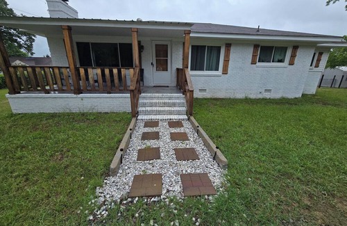 Bath House | This 3 bedroom 1 bathroom brick ranch is located between Aiken and Augusta.
