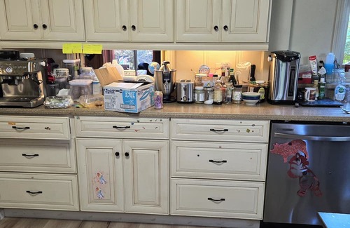 Castro Valley House | Spacious 3 bedroom house, close to Oakland, San Francisco, & San Jose.