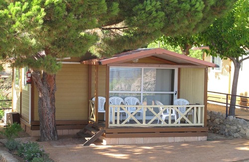 Calella House | Bungalow in Calella by Sea & Mountains