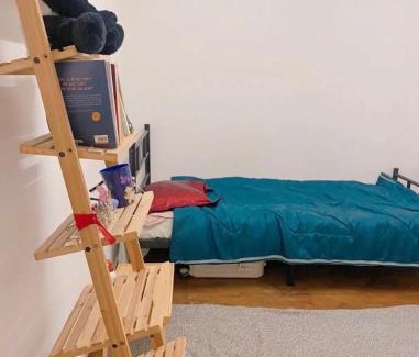 Cachan House | Cheap room next to train B, easily go to center Ville