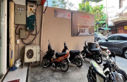 Old Jakarta Hotel | Arcadia Rooms RedPartner