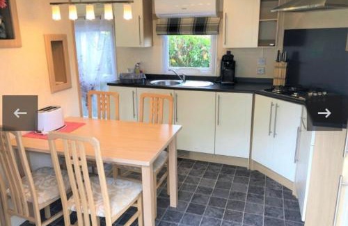 Lathum Ski Chalet | Chalet recreatiepark Rhederlaagse Meren