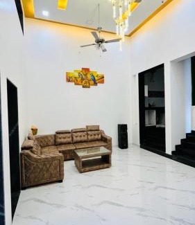 Tungarli Villa | King Palace
