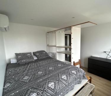 Bel Air - Le Golf - Cote Chaude House | Chambre privée dans villa