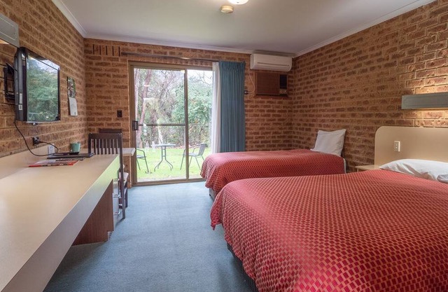 Eildon Parkview Motor Inn. Room 2