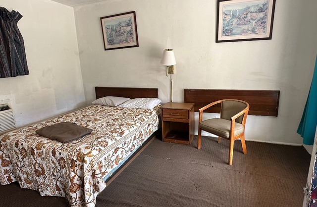 Hotel O Heart of Dixie Dadeville AL HWY 280