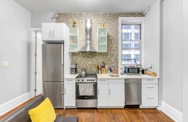 3 BDRM Empire State Building APT