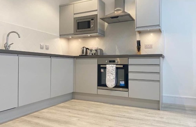 Apex @ Fleet Heights - Apartment Five