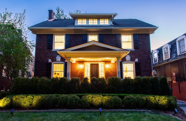 Luxurious Retreat KY Derby & PGA - Exquisite Reno