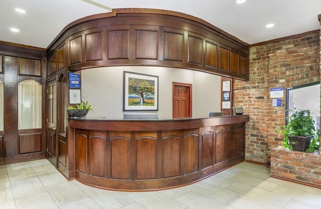 Renovated Stay with Comfy Beds & Keurig Coffee in Historic Richmond