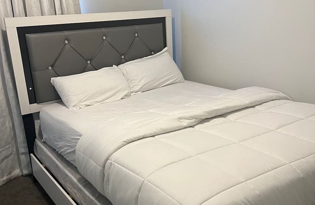 BFL Cozy Entire 3 Bedroom & 2 Bathroom