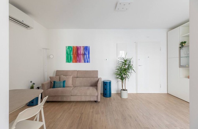 iFlat | Opificio New Light Apartment