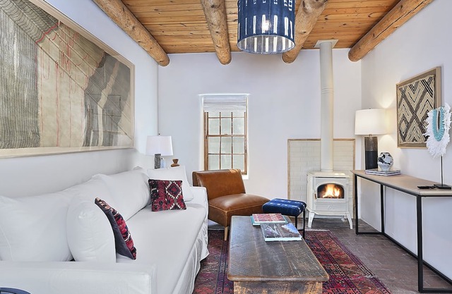 Dos Hermanas Casita 4 & 5 | Sleeps 8 | Downtown