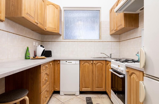 Powiśle 2-Bedroom Apartment
