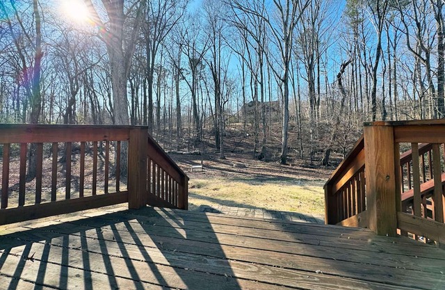 Cozy Retreat! Your Home away from home in Powder Springs