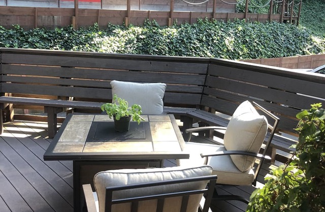 Private cabin and beach house!