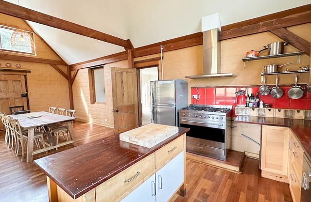 Rustic Retreat - A Cyclist's Paradise!