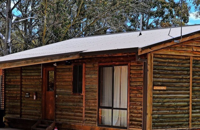 Your gateway to an unforgettable holiday experience in the stunning Snowy Mountains!