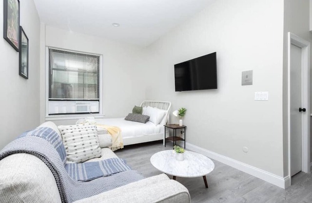 Charming South End Studio Apt
