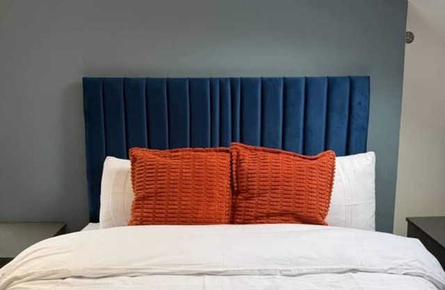 Casa Cove 2BR Flat Free Parking, 5 min to Hospital