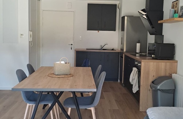 Quiet, warm apartment