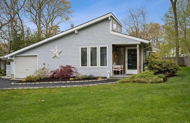 US Open 2026 3-bedroom 1-bath house in Hampton Bays with AC
